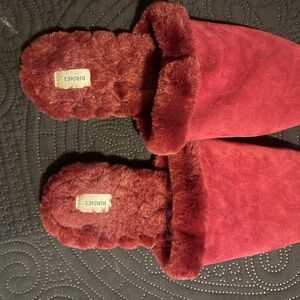 Birdies Red Cozy Slippers with Plush Lining